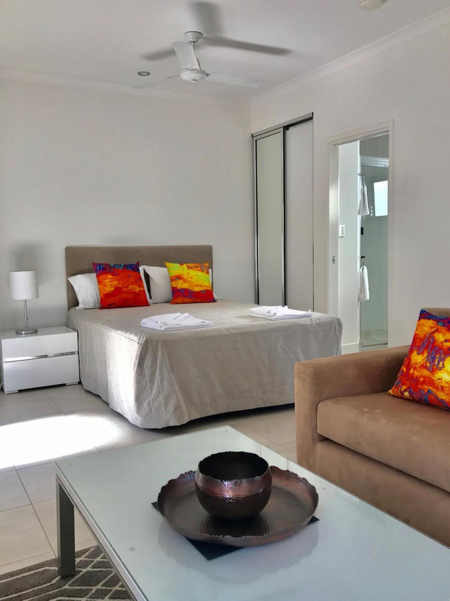Woodgate Beach Houses Bagian luar foto