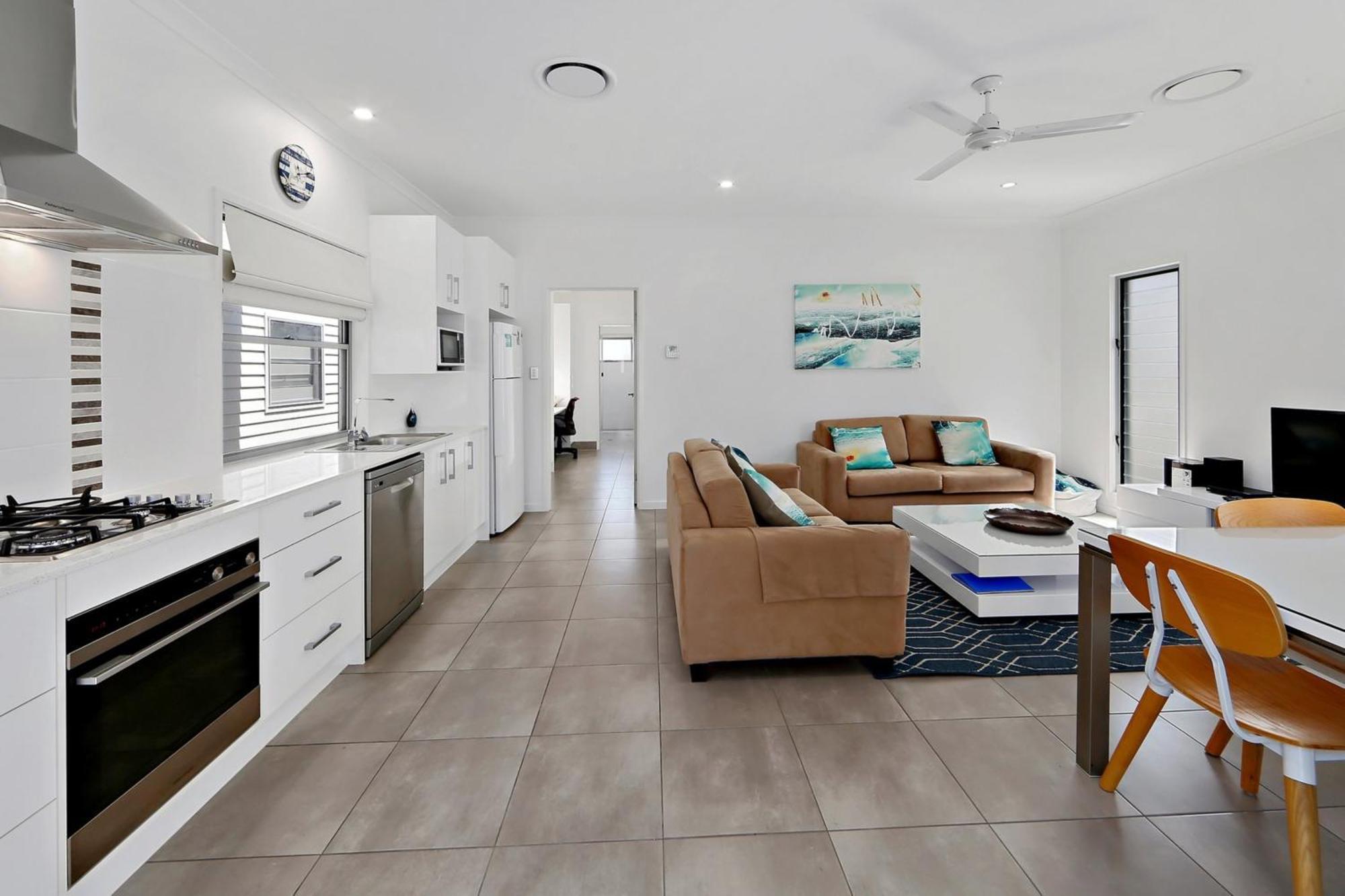 Woodgate Beach Houses Bagian luar foto