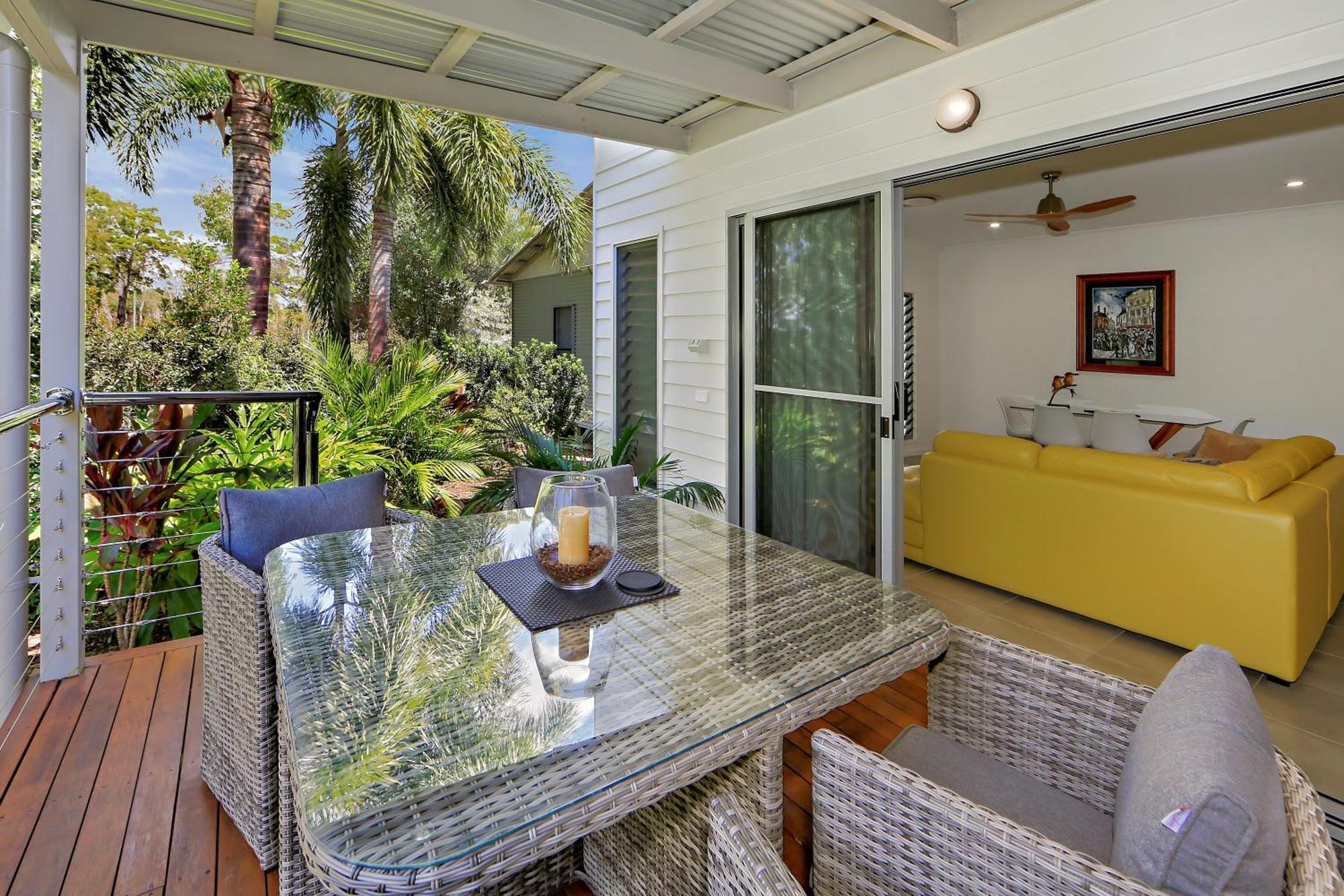 Woodgate Beach Houses Bagian luar foto