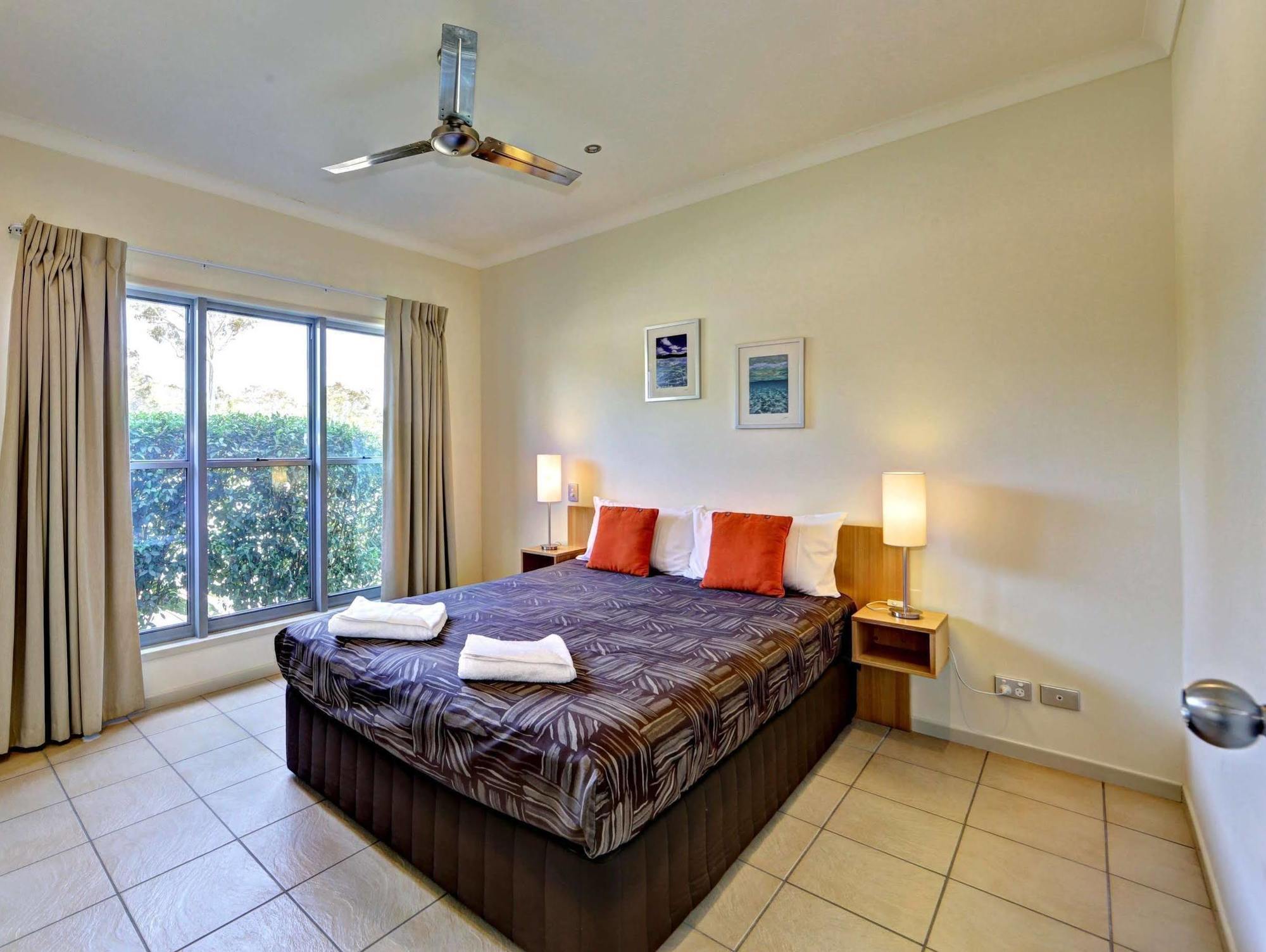 Woodgate Beach Houses Bagian luar foto